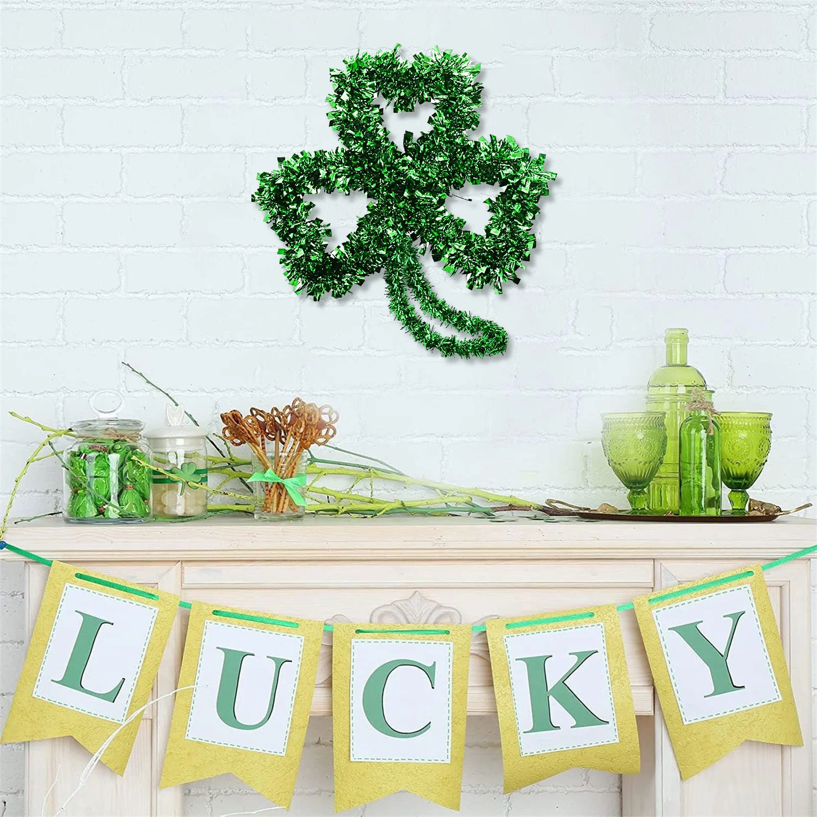 

2 Pcs Four Leaf Clover Hoop Decoration Metal Diy Hoops Wreath Frame for Rings Shamrock Shaped Wire Form Sunglasses