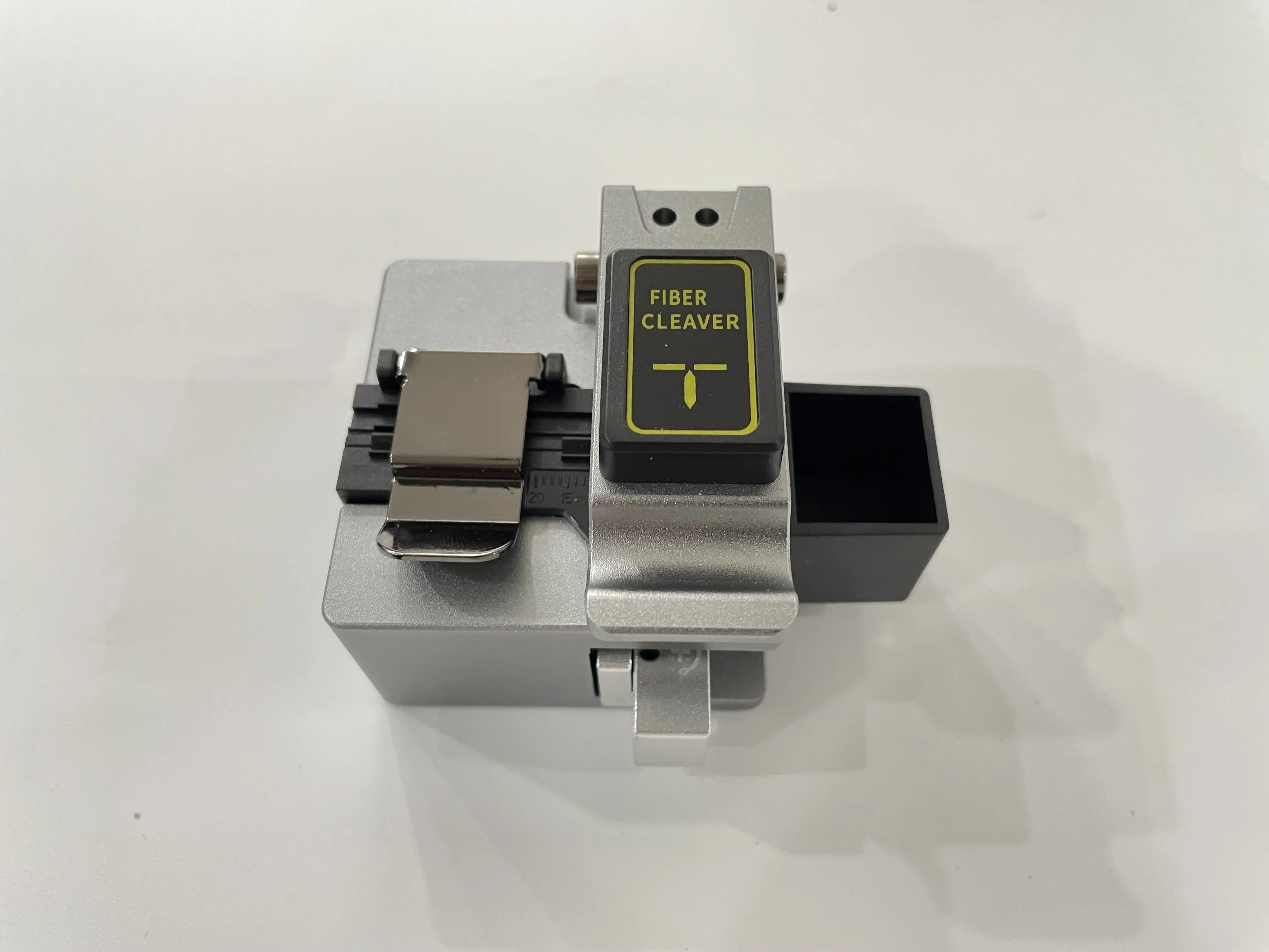 سعر صندوق أدوات الألياف الضوئية مع مقياس طاقة الألياف الساطور المعدني ذو طيات تجريد الألياف #6