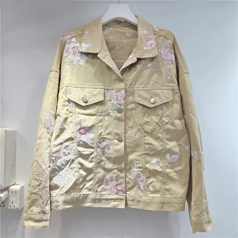 WTHT Neue Mode frauen Schwere Industrie Gespleißt Pailletten Blume Denim Jacke 2025, Herbst Trendy Lange Ärmel Mantel Weibliche 1LS2254