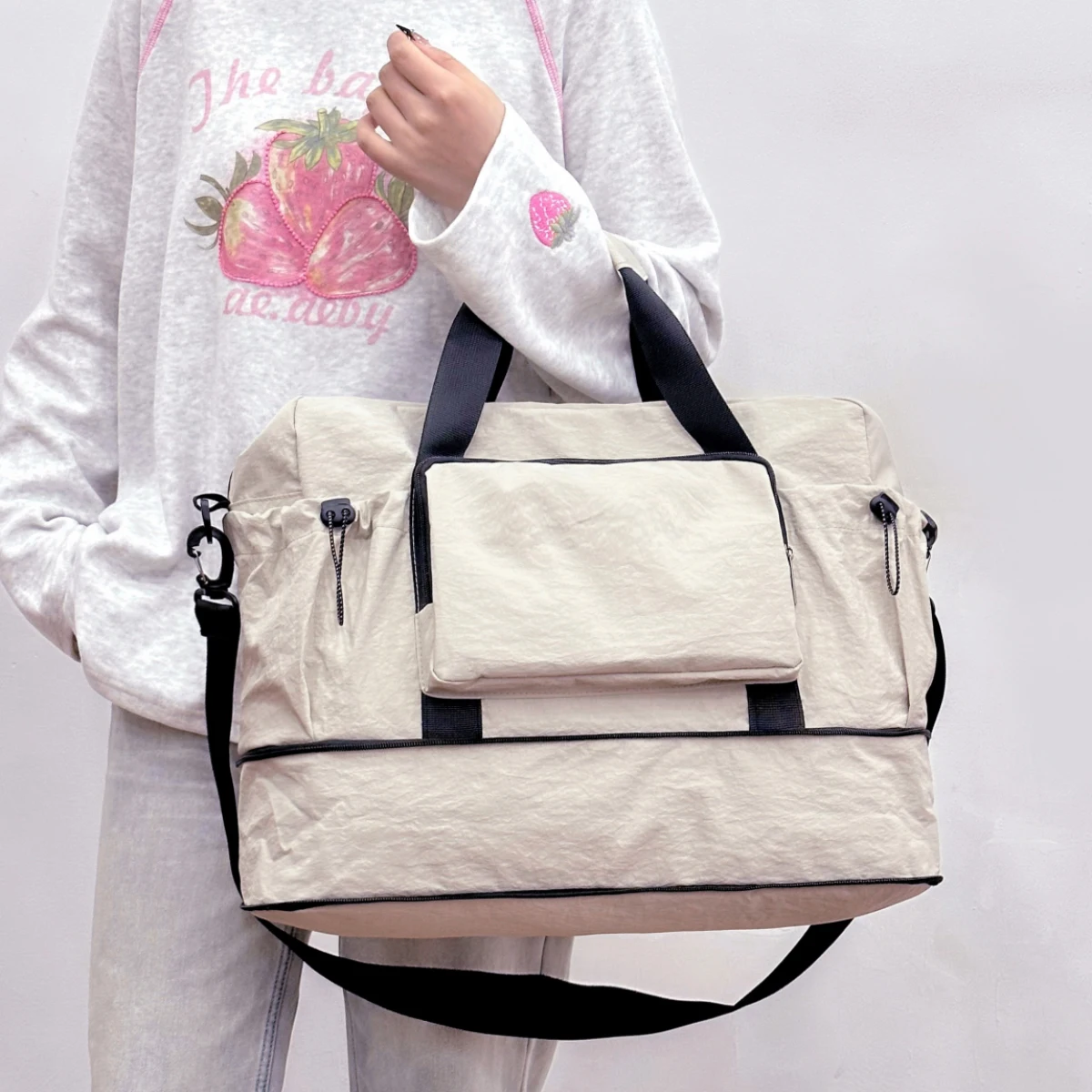 

Дорожная сумка большой вместимости для коротких поездок, сумка для хранения багажа, портативная легкая спортивная сумка через плечо для фитнеса для женщин, расширяемая и можно крепить на чехол на тележке