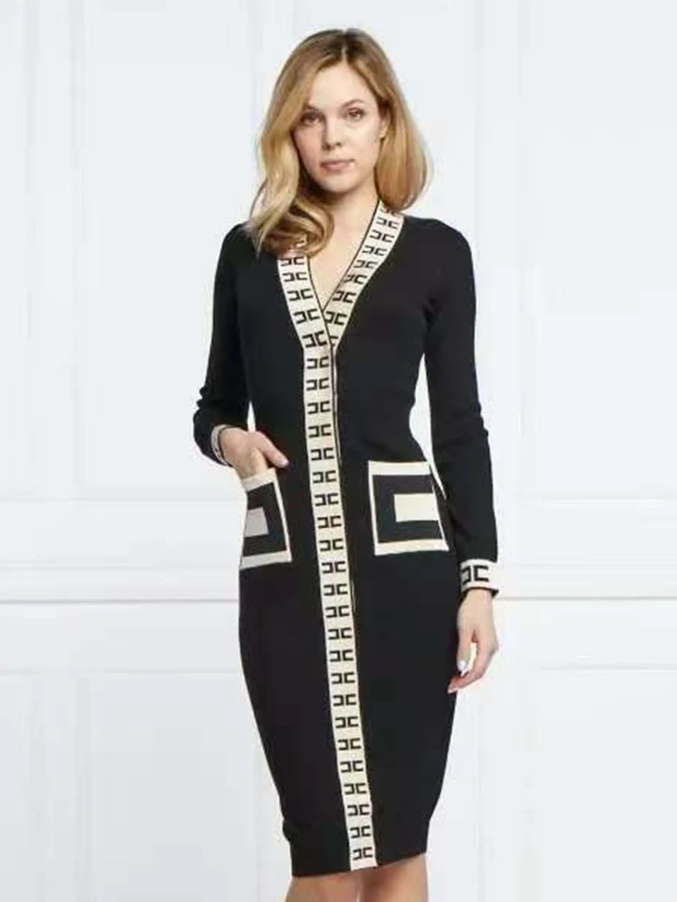 

Women's casual knit dress Elegant V-neck long-sleeved waisted Slim dresses Free Size