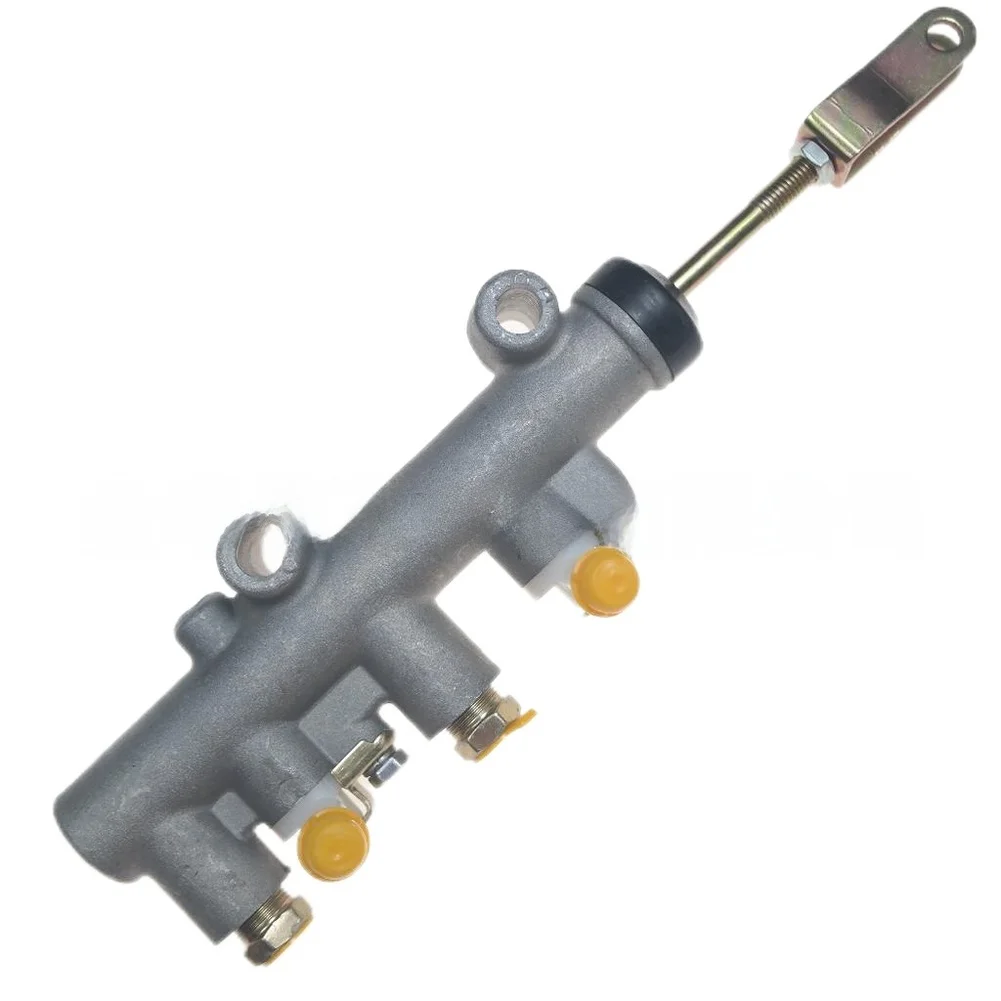 Silver Brake Master Cylinder Replacement Brake Component Robust Gray Cast Iron Material Compact Structure Design