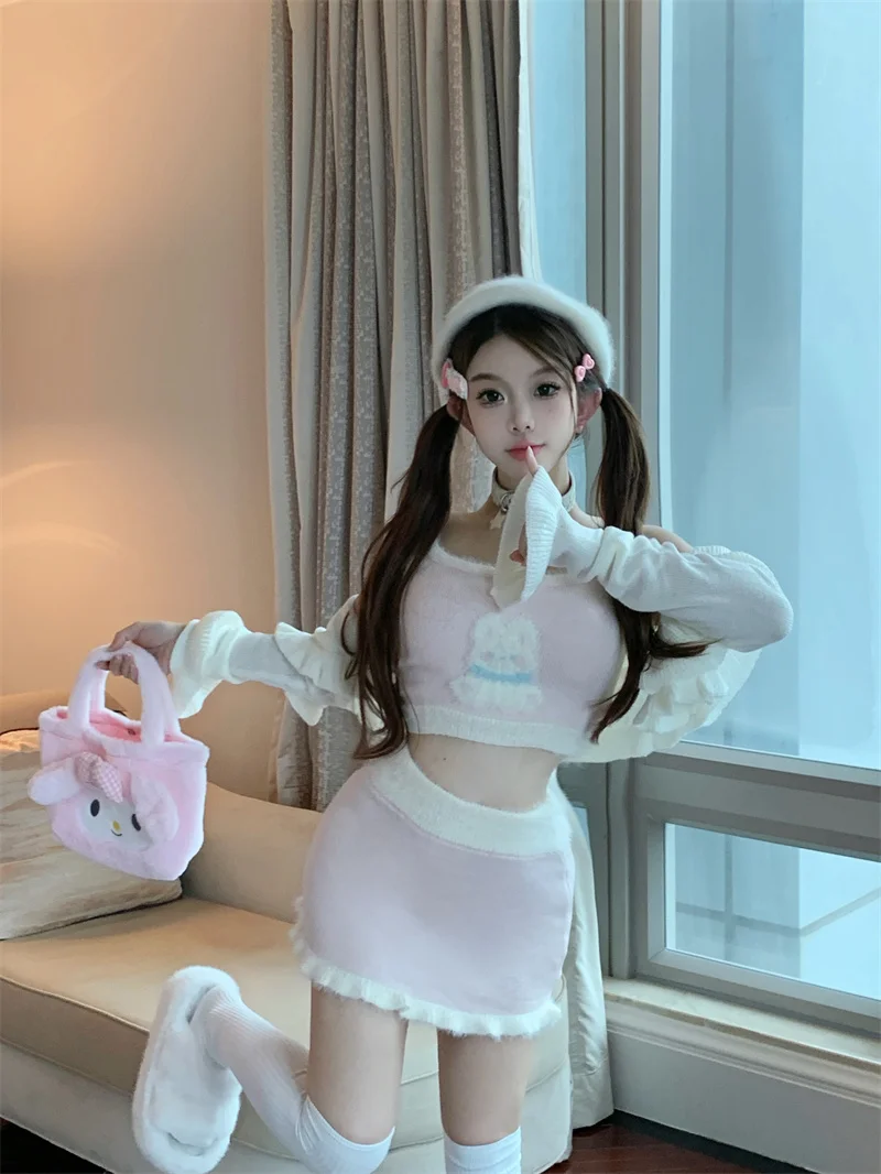 

2024, ранняя осень, новый розовый высококачественный шерстяной свитер с расширенным температурным дизайном, костюм с юбкой на подтяжках для женщин