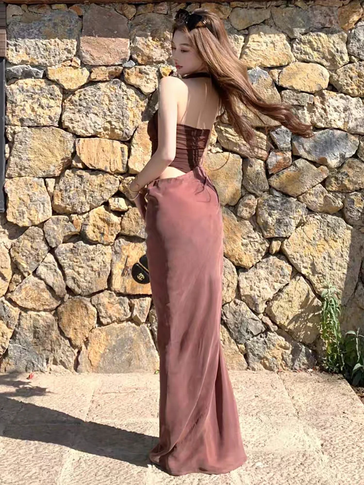 RORORIRI Sexy Mesh Stitch Cut-out Halter Long Dress Women Off-shoulder Backless Pleated Slim Bodycon Dress Retro Holiday Clothes