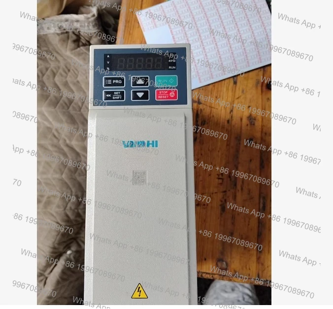 

Used AC300-T3-1R5G/2R2P-B inverter
