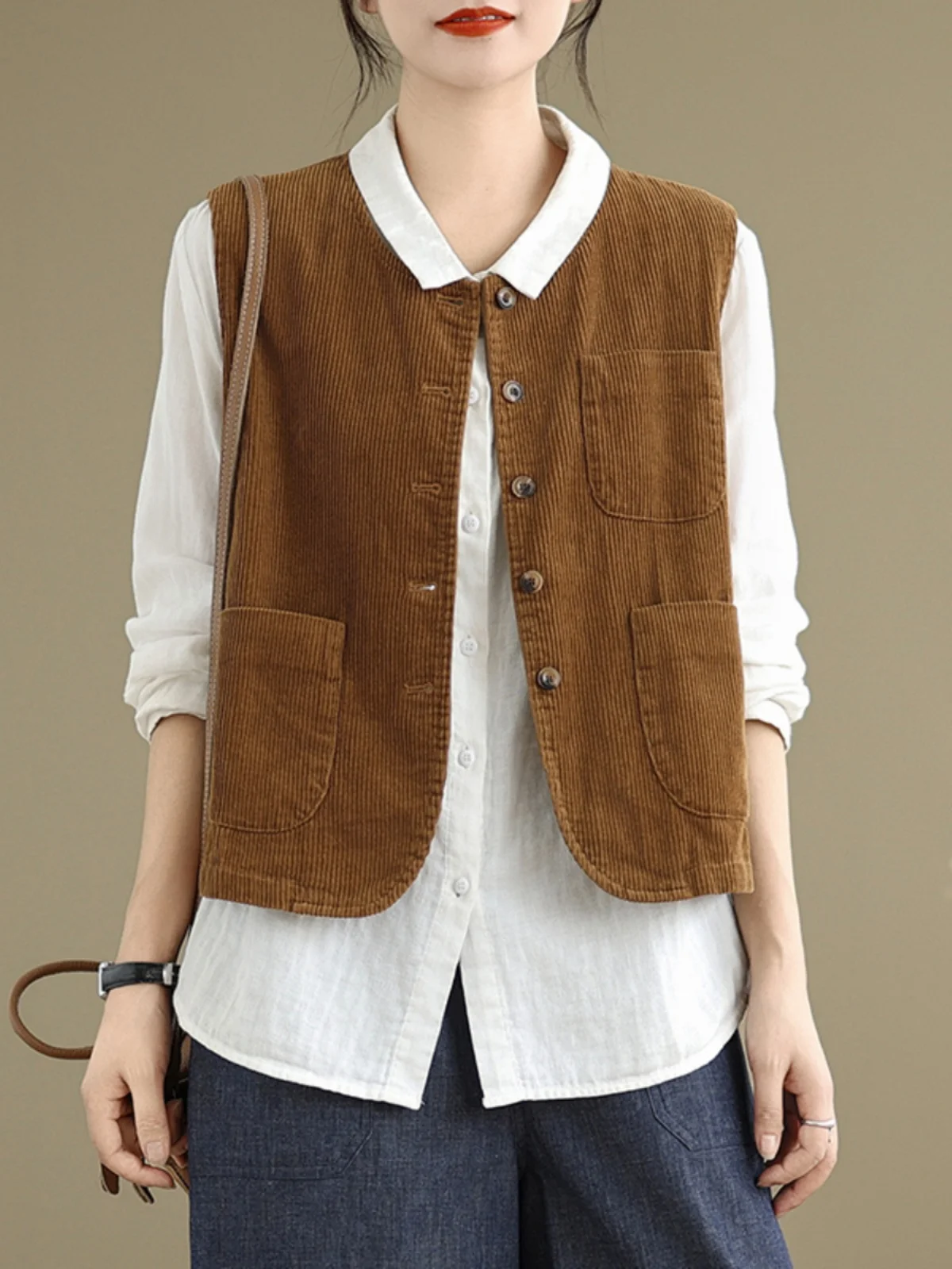 

Retro Japanese Sle Heavy Work Corduroy Vest Women's Spring Autumn New Versatile Layered Loose Vest Top Multi-ket Design