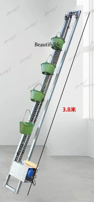 

81 Automatic pouring machine to pour secondary structural columns, concrete feeding pouring column lift