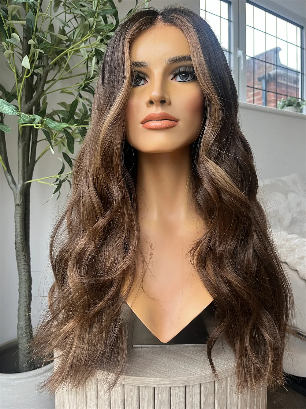 Long Wavy Women's Wig Dark Caramel Brown Balayage Luxury Synthetic Lace Front Wig Soft Glueless Wig Preplucked Hairline 13x4