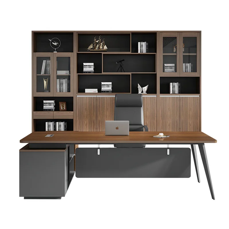 

Простой и современный модный офисный стул президента