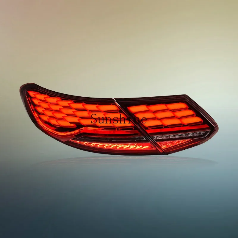 

Dedicated to 15-20 W205 modified LED driving brake running water tail light auto parts