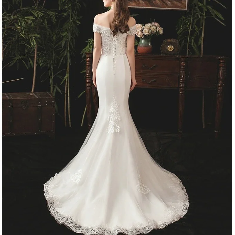 Abiti da sposa classici a sirena con spalle scoperte personalizzati per le donne Abito da sposa elegante con strascico da cappella Abito da sposa personalizzato