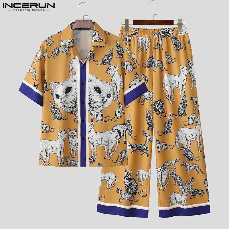 

INCERUN Мужские комплекты с принтом в стиле пэчворк, рубашка с короткими рукавами и брюки, комплекты из двух предметов, летние свободные повседневные мужские костюмы для отдыха