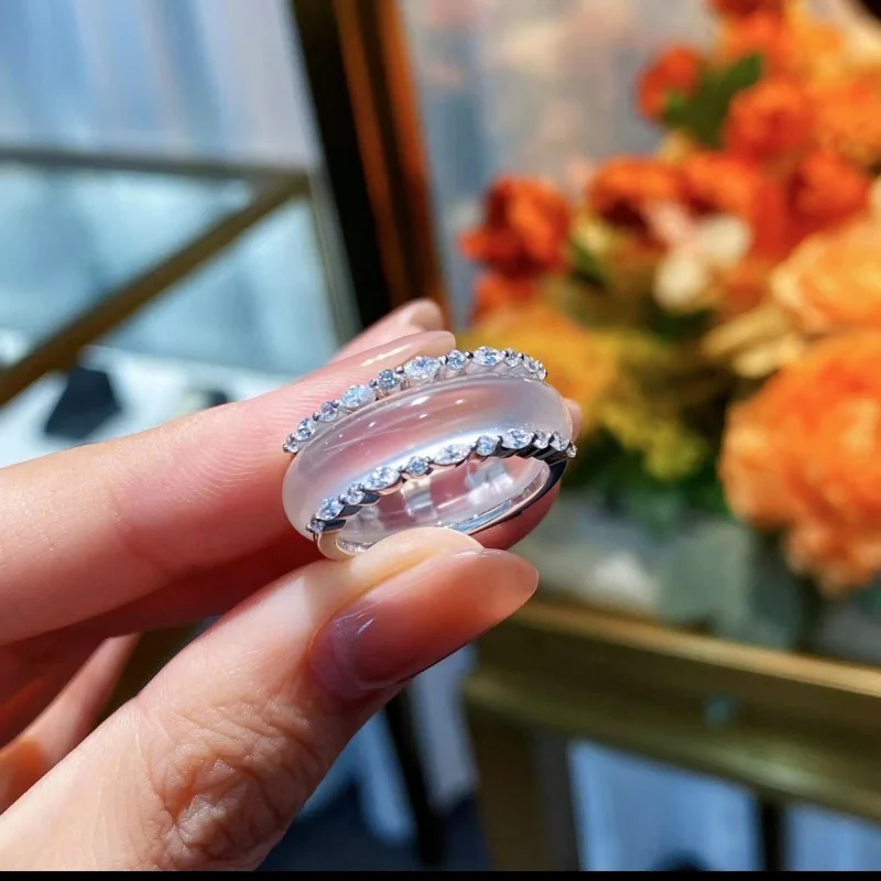 

Natural White 925 Silver Plated Inlaid High Chalcedony Jade Ring Jewelry
