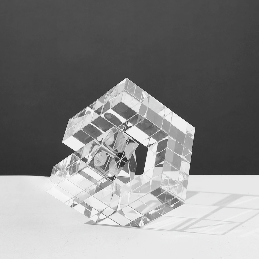 المنزل والمكتب وغرفة المعيشة وخزانة التلفزيون وطاولة القهوة وخزانة مدخل الدراسة وإكسسوارات الديكور الناعمة