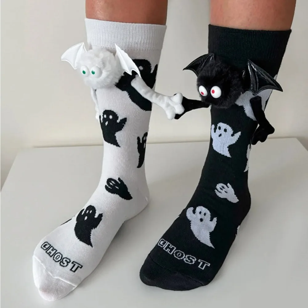Calcetines de Halloween para mujer, lindos calcetines sin mano magnéticos y calcetines de dibujos animados de tubo medio de fantasma blanco, calcetines divertidos uuсп mgaй аниnikkol