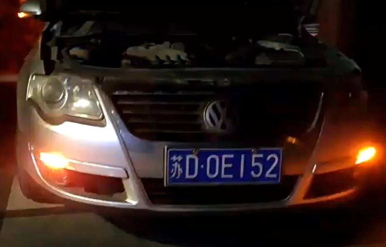 

for volkswagen passat b6 R36 3C 2006-2011 led daytime running light + sequential turn signal