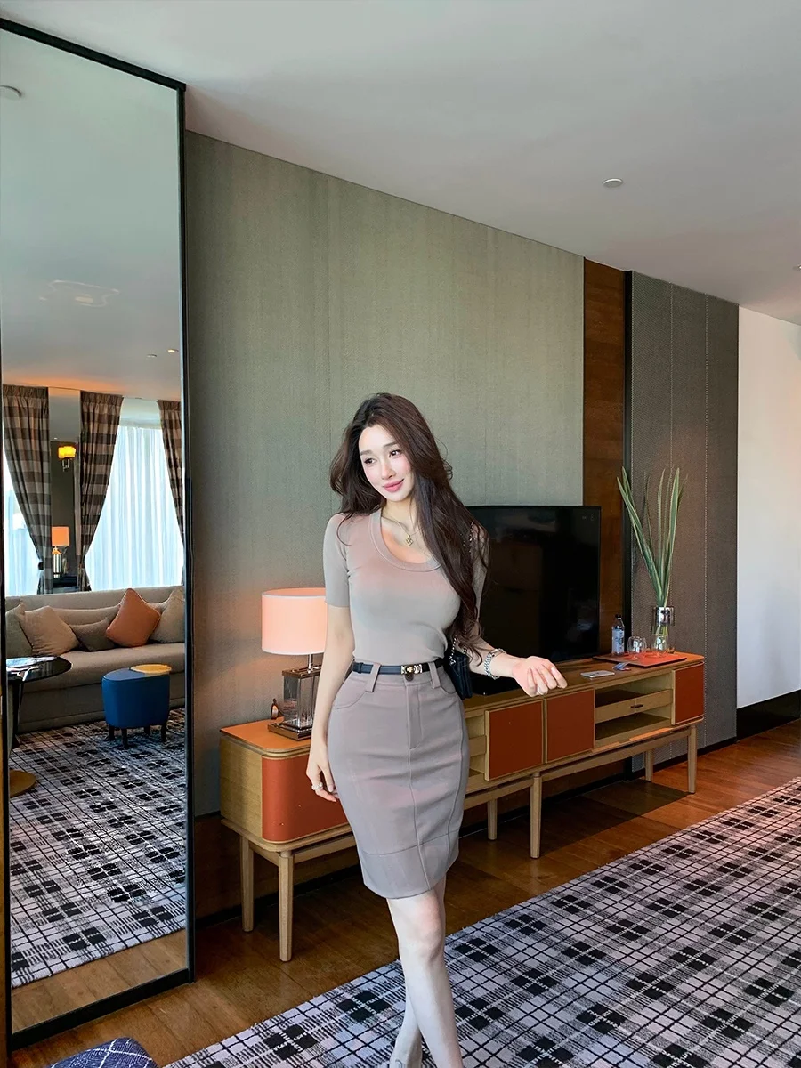 

High Waist Midi Half Skirt Women's Coffee Color Ruche Wool Blend Slim Fit Skirt with Split Auchi Heavyweight Rayon Wool