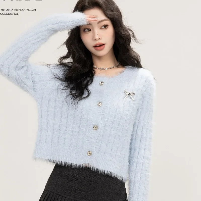 Round Necked Woolen Sweater Cardigan Women New 2024 Autumn Winter Fashionable Cardigan Sweater Knitwear Slimming Effect Knit