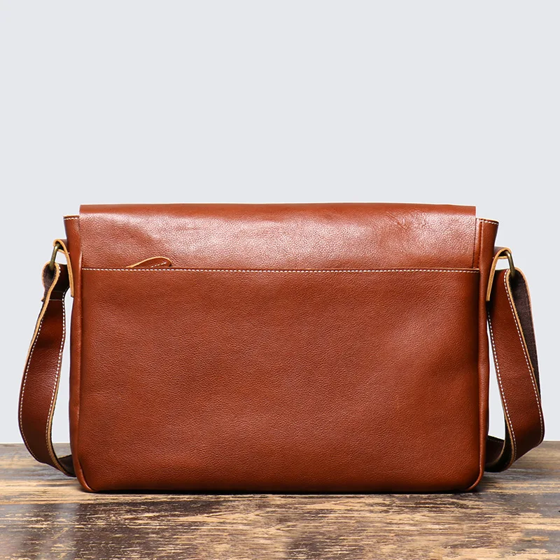 Retro-Modern Men's Vegetable-Tanned Cowhide Messenger Bag - Convertible Shoulder/Crossbody Laptop Briefcase, Work Bag