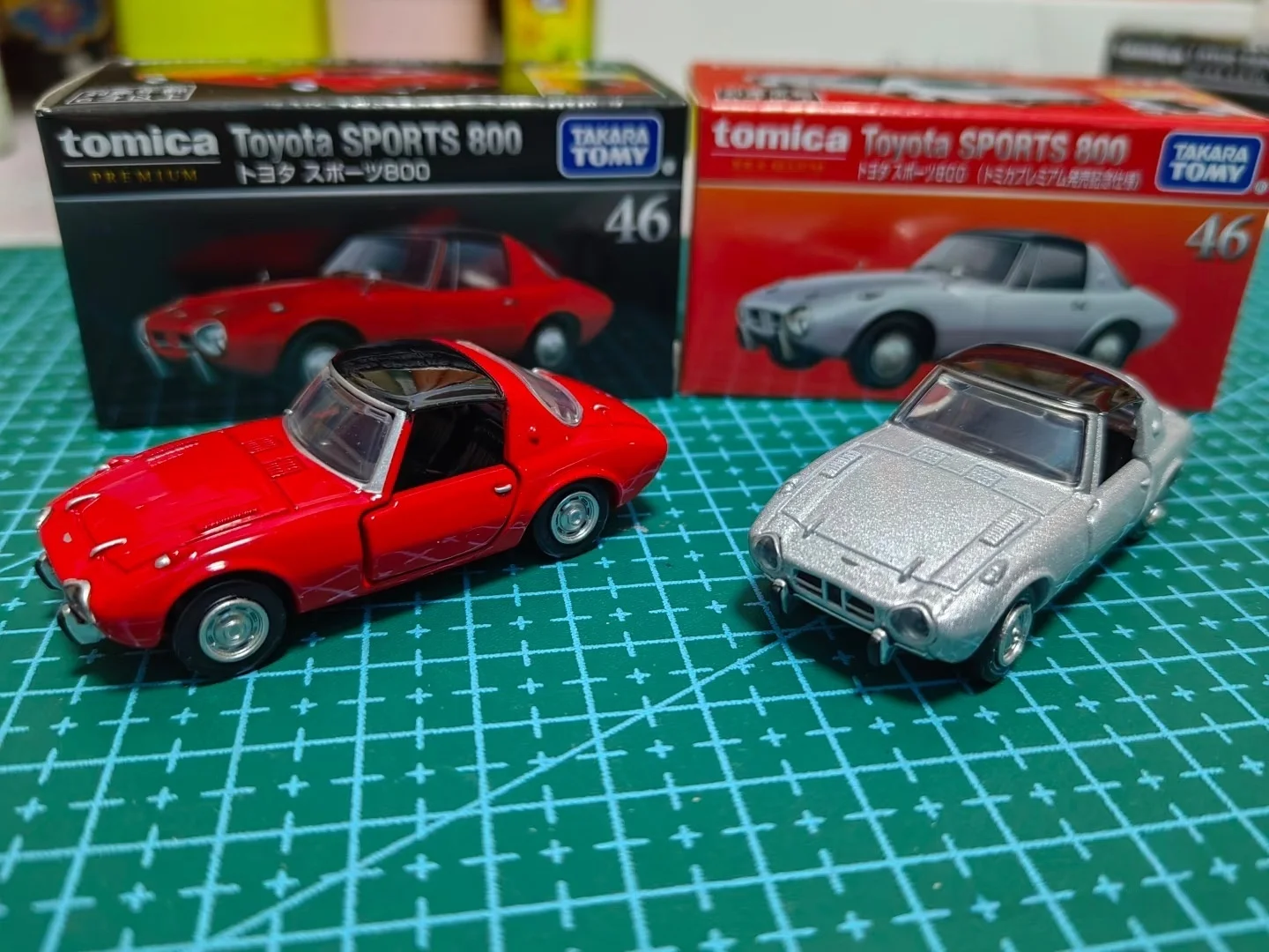 Takara Tomy Tomica Premium 46 Toyota Sports 800 Voiture en alliage Modèle de véhicule en métal moulé sous pression Cadeau de Noël Jouets pour garçons