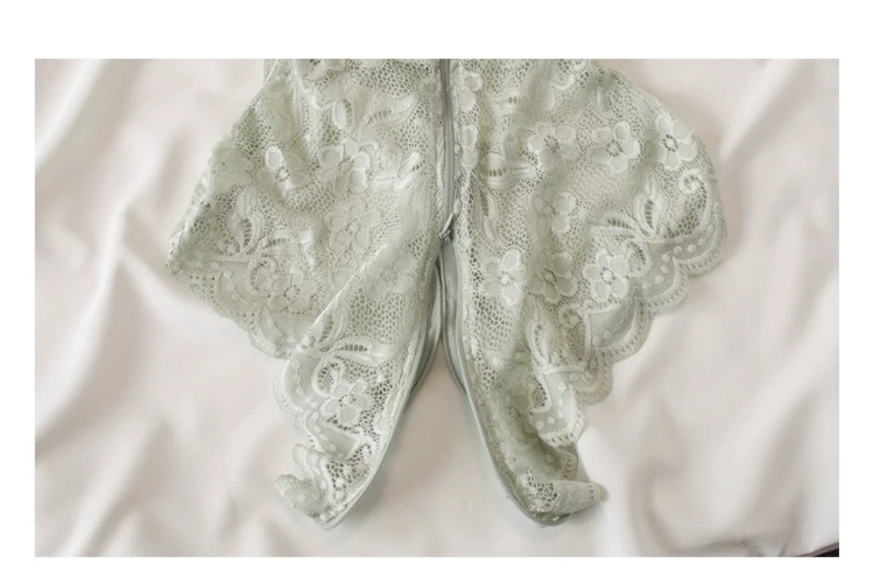 

2024 Romanticism Sexy Lace Hollow One-Piece Suspender Bra Set Women Lagre Size Bodysuit with Briefs Suit Women Home Nightwear