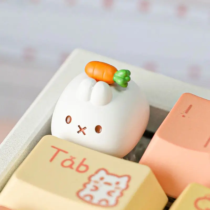 

Кавайный кейкап Miffy из смолы: Морковный Зайчик, ручная роспись, для механической клавиатуры, милый, прочный, нескользящий, дышащий, игрушка