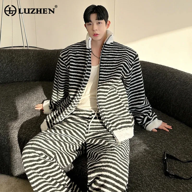 LUZHEN Collar Color Stand-up Striped Korean Fashion Contrast Shearling Sportswear Outfit Jackets Casual Men's Sweatpants JY5997