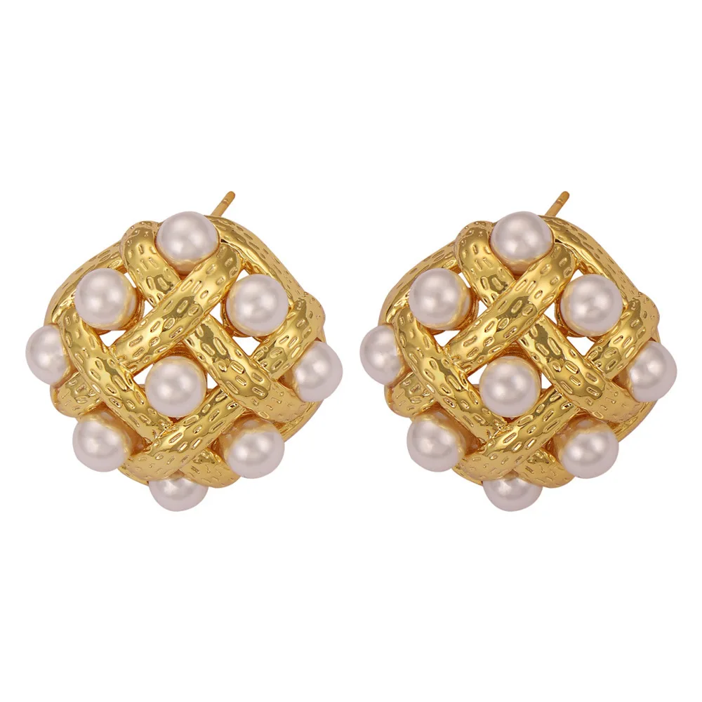 

Fashion Shell Bead Earrings for Women New Geometric Square Copper Girl Statement Ear Studs Colorfast Jewelry Accessories