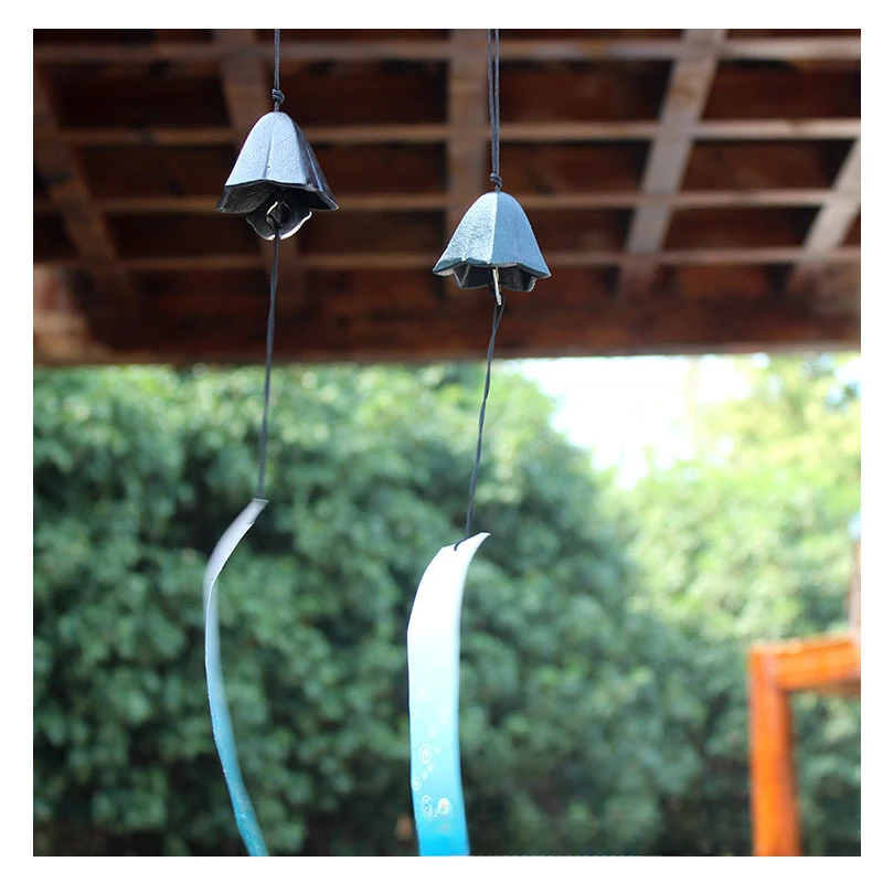 Indoor Cast Iron Metal Wind Chime Japanese Style Iron Bell Gentian Flower Scenic Area Gift Pendant Decoration Home Decor