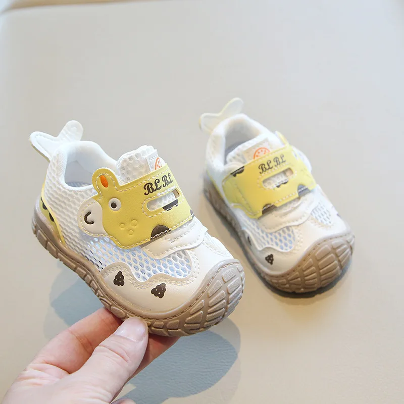 Fashion Baby First Walkers 2026 Summer New Kids Sneakers Comfort Breathable Boys' Mesh Shoes Simple Versatile Girls' Casual Shoe