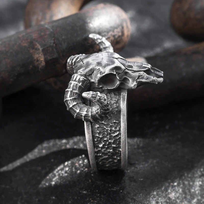 Vintage Retro Punk Skull Devil Horn Rings For Men Women Couples Personality Party Hip Hop Claw Ring Jewelry