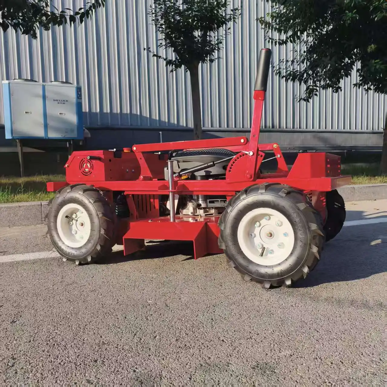 Сверхмощная дистанционная газонокосилка: бесщеточный двигатель, прочные колеса, 30 °   Наклонная способность, малошумный, профессиональный ландшафтный дизайн