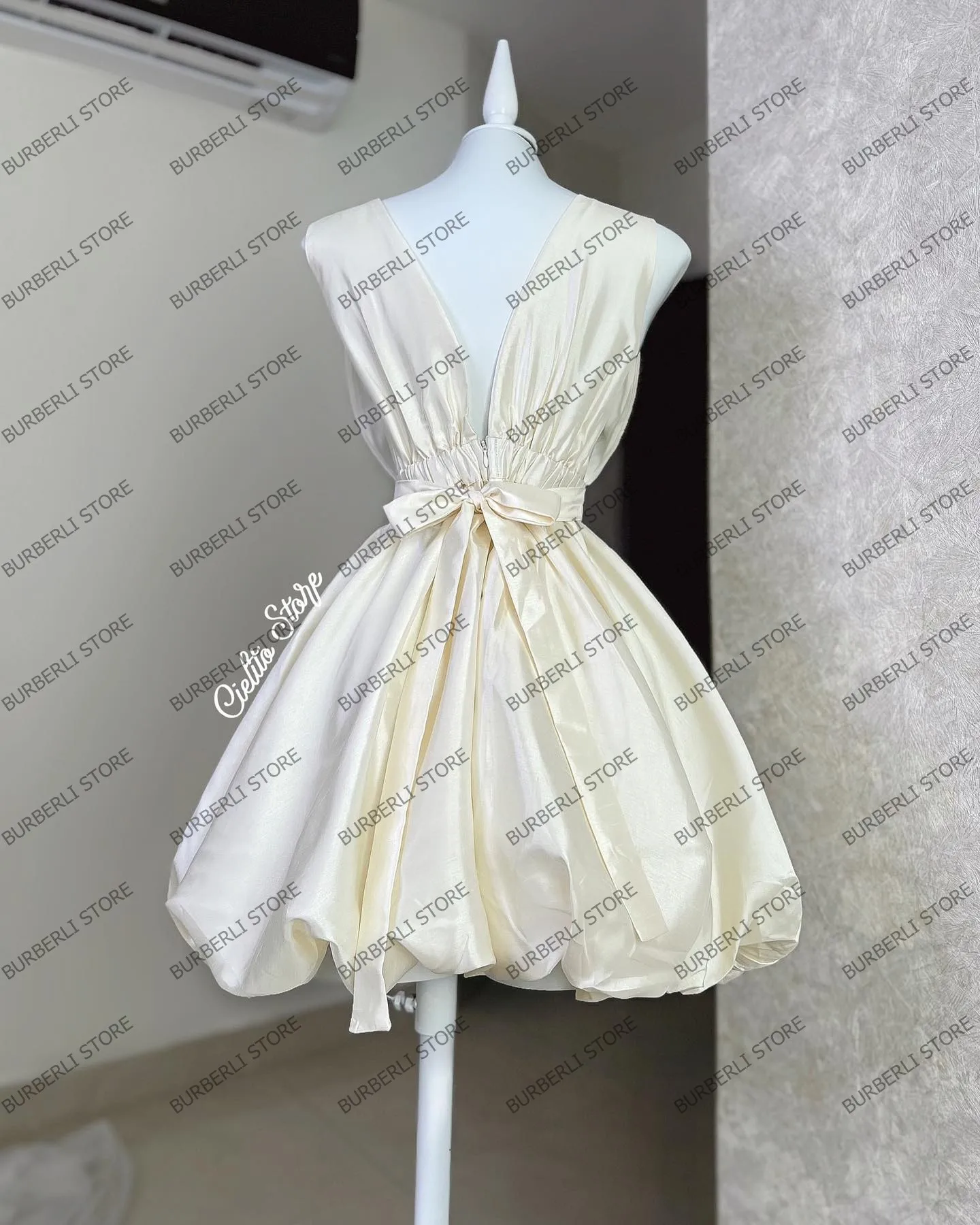 Cute Beige Satin Mini Summer Dresses Lovely Bow Ruffles Puffy Short Prom Gowns Sleeveless V Neck Pageant Party Dress