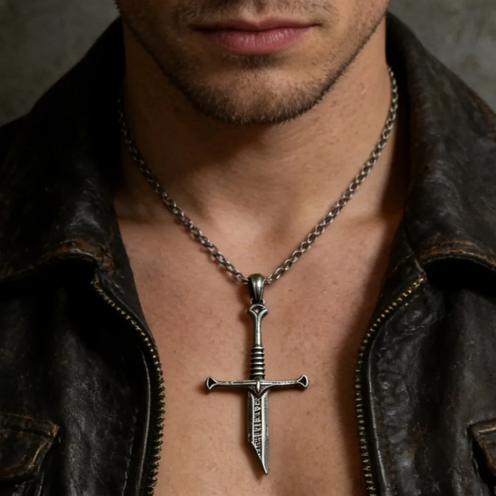 Collar con Espada Rota Narsil de Aragorn, El Señor de los Anillos, Modelo de Espada Andúril, Joyería de Fantasía para Hombres y Mujeres