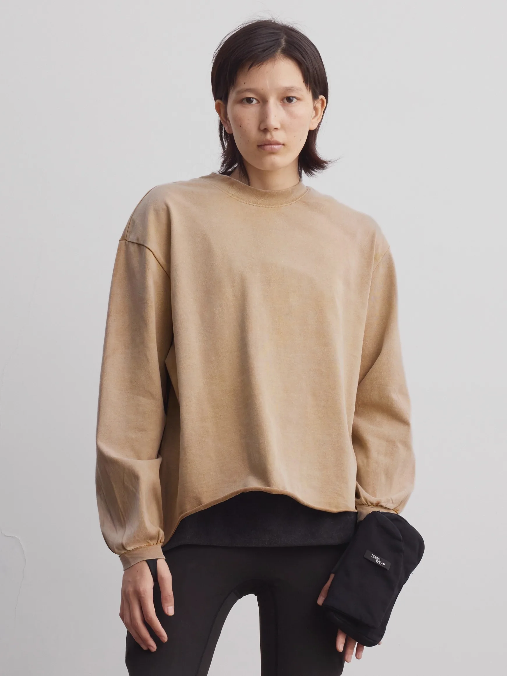 

Terrawear Oversize Long Sleeve T-Shirt for Men And Women Washed Faded Cotton Breathable Comfortable Unisex Streetwear