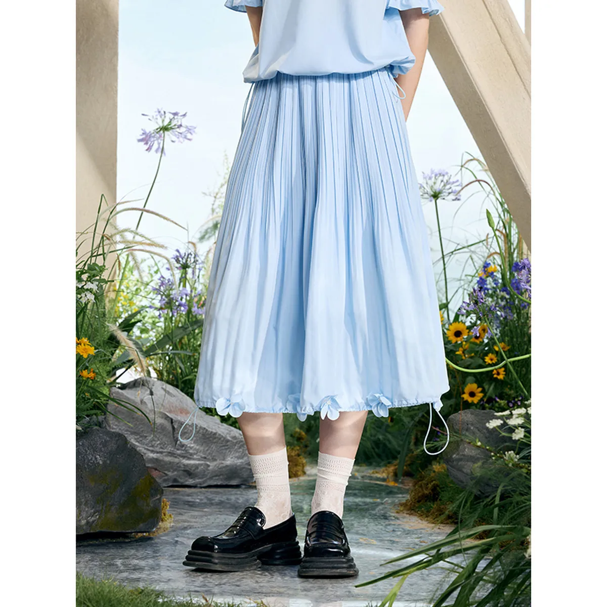 

Island Bouquet 3D Flowers Drawstring Pleated Skirt
