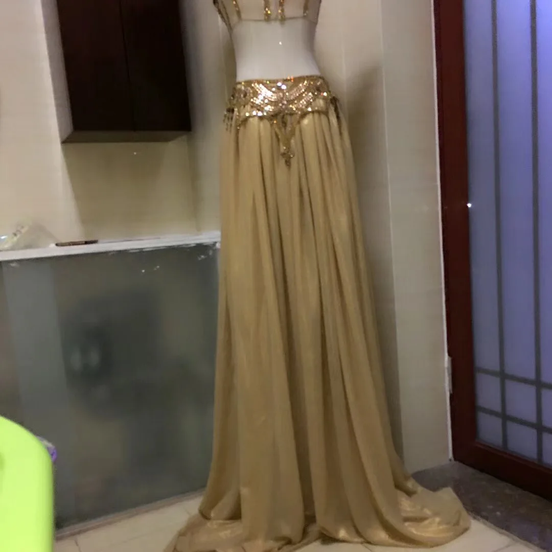 Zestaw bikini z łańcuszkiem zdobionym dżetami, błyszczący kostium sceniczny, damski strój do klubu nocnego, taneczny, prześwitujący, z trenem z siateczki.