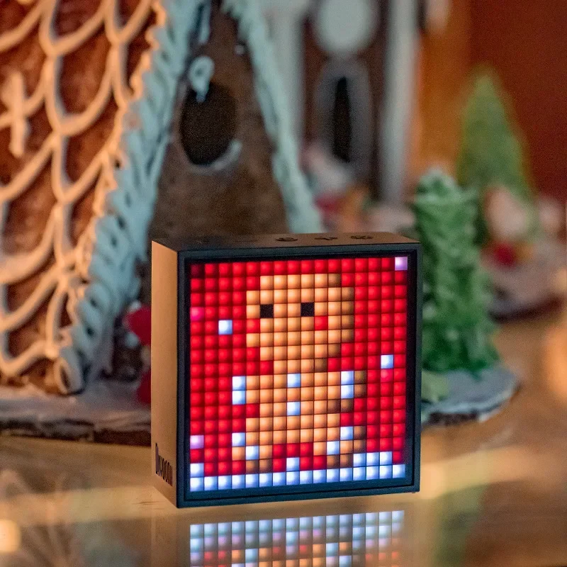 Pixel bluetooth speaker gift birthday lettering color printing