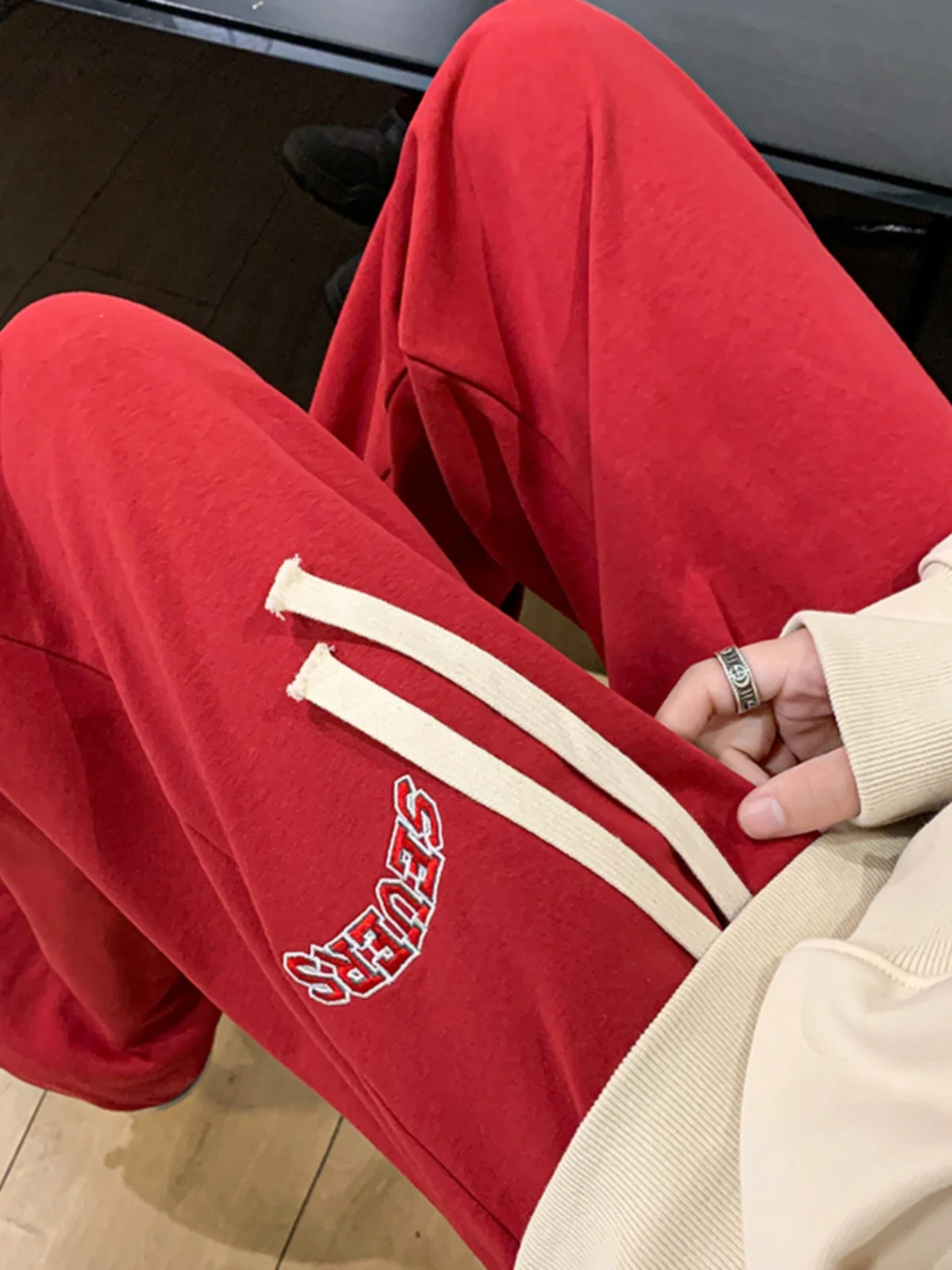 

Красные американские брюки-джоггеры свободного кроя с широкими штанинами для мужчин, большие размеры, весна-осень, прямые спортивные брюки для повседневной носки