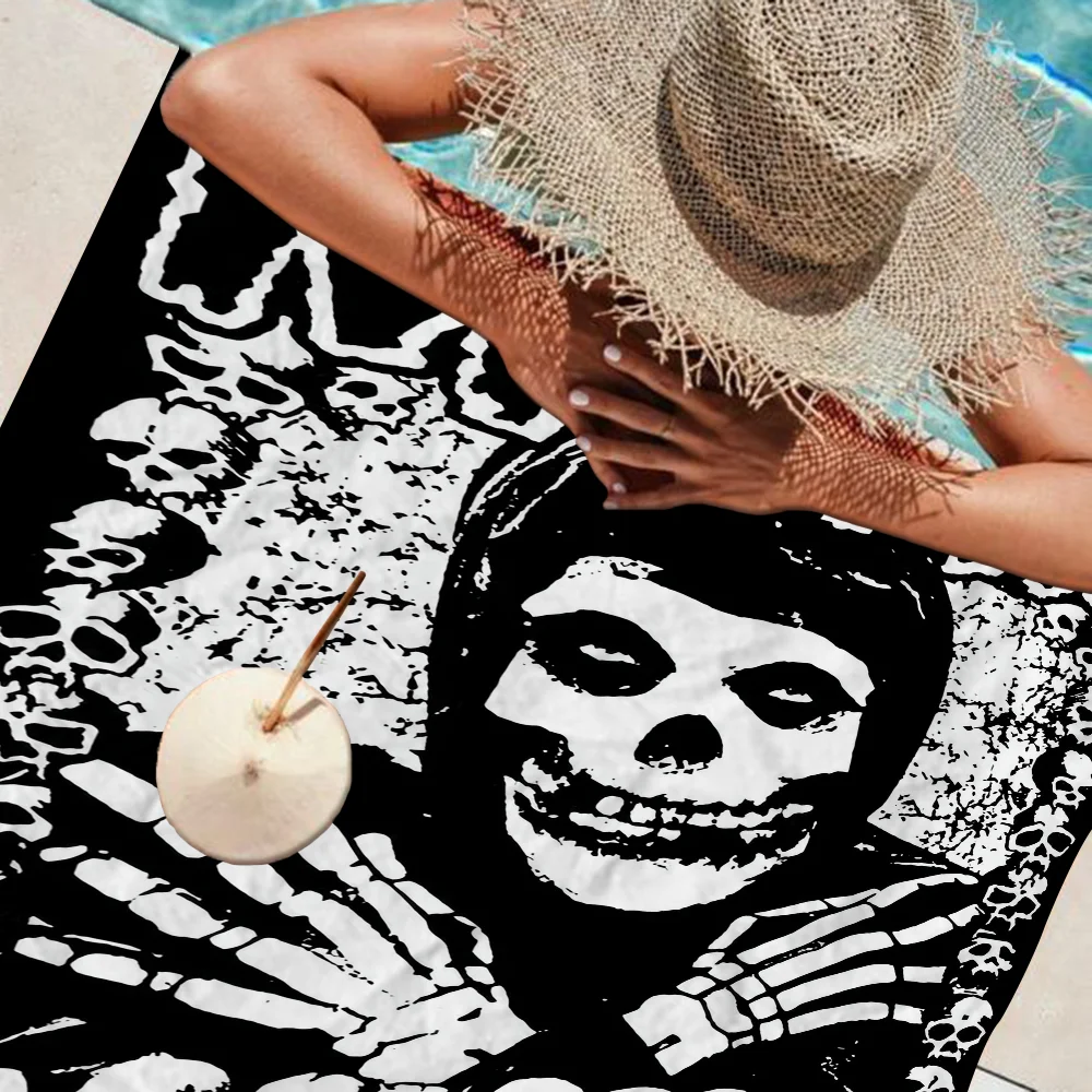 Misfits Hot Poster Horror Punk Rock Music Microfiber Beach Towel Absorbent Quick Yoga Swimming Resort Mountain Climbing Towel