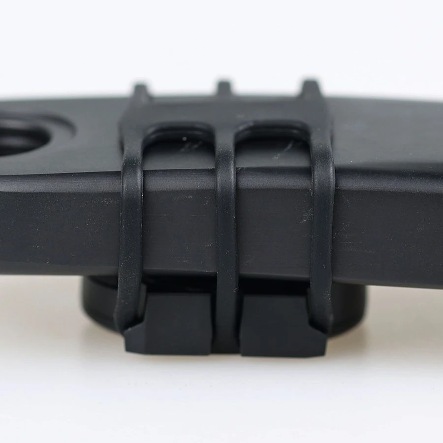 حزام سيليكون لعداد السرعة في الدراجات مع شريط مرن ثابت للإضاءة الأمامية والخلفية وملحقات ركوب الدراجات