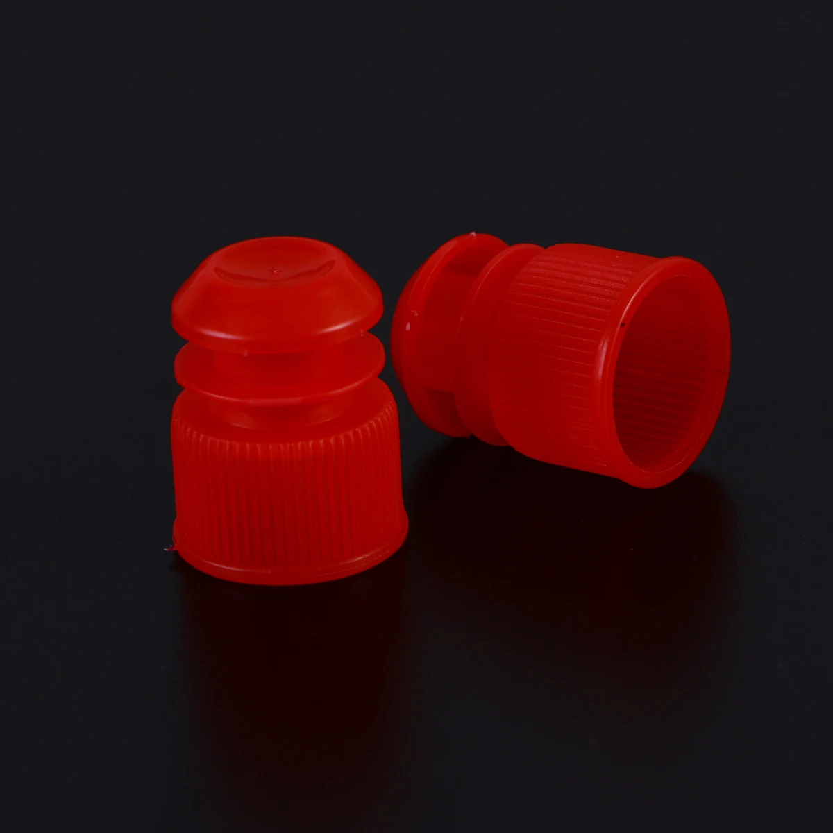 

10 Pcs 15x150mm Plastic Clear Test Tube with Stopper for Scientific Experiments Party Candy Storage (with Red Stopper)