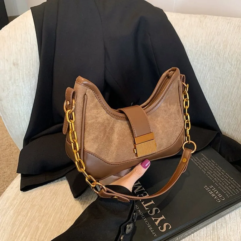 

Elegant Clutch Bag For Women The Perfect Partner For Your Most Memorable Evening Events