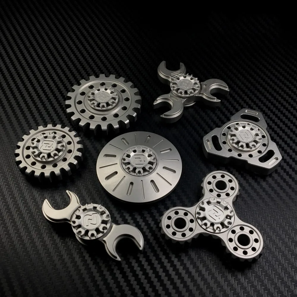 MCZHI EDC ゴーストクローチタン中空 R188 ベアリングキャップジャイロフィジェットスピナーロックフィジェットおもちゃ大人用おもちゃアクセサリー