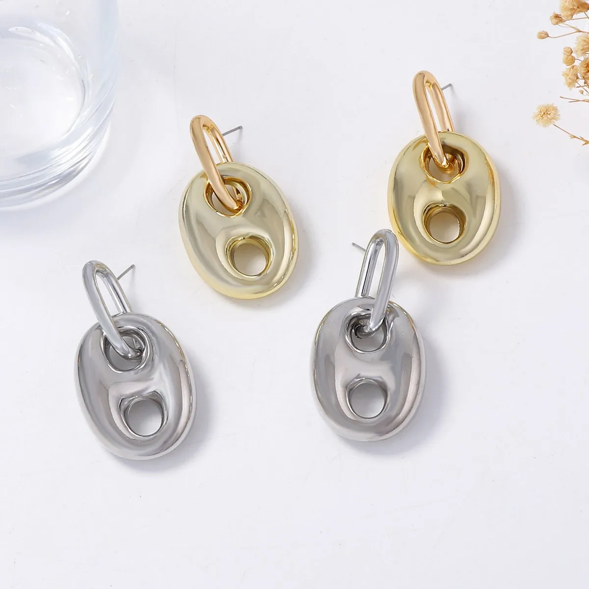 Light luxury niche versatile exquisite temperament CCB material women's pig nose pendant earrings design sense earrings