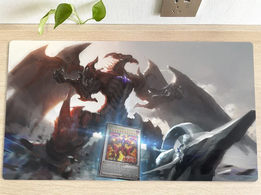 

YuGiOh Table Playmat Red Supernova Dragon TCG CCG Коврик для торговых карточных игр Настольный игровой коврик Коврик для мыши 60x35 см Бесплатная сумка