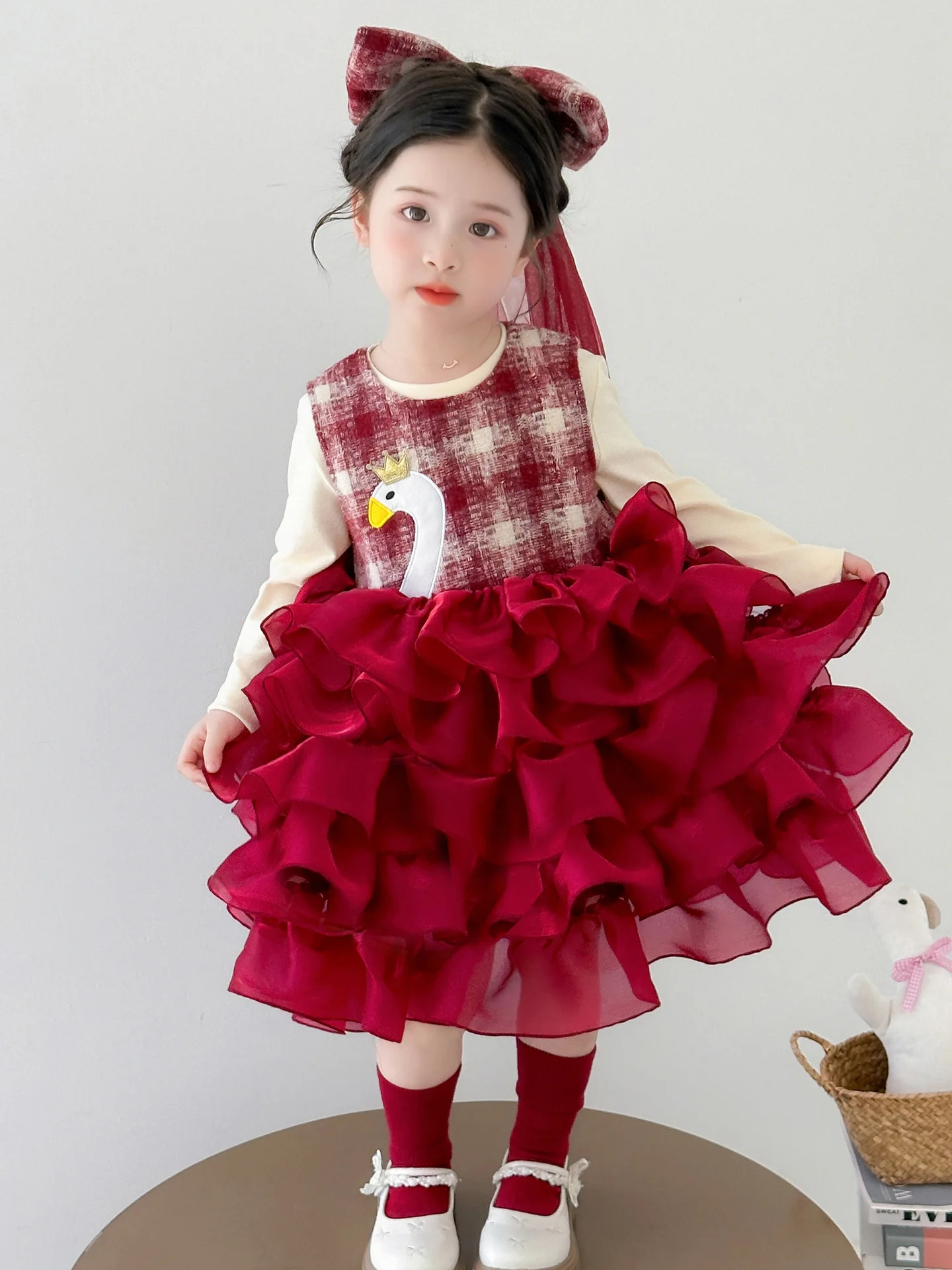 

Girls' Dress Autumn/Winter New Style Baby Girls' New Year Princess Dress with Plush Cake Dress 3-Piece Set