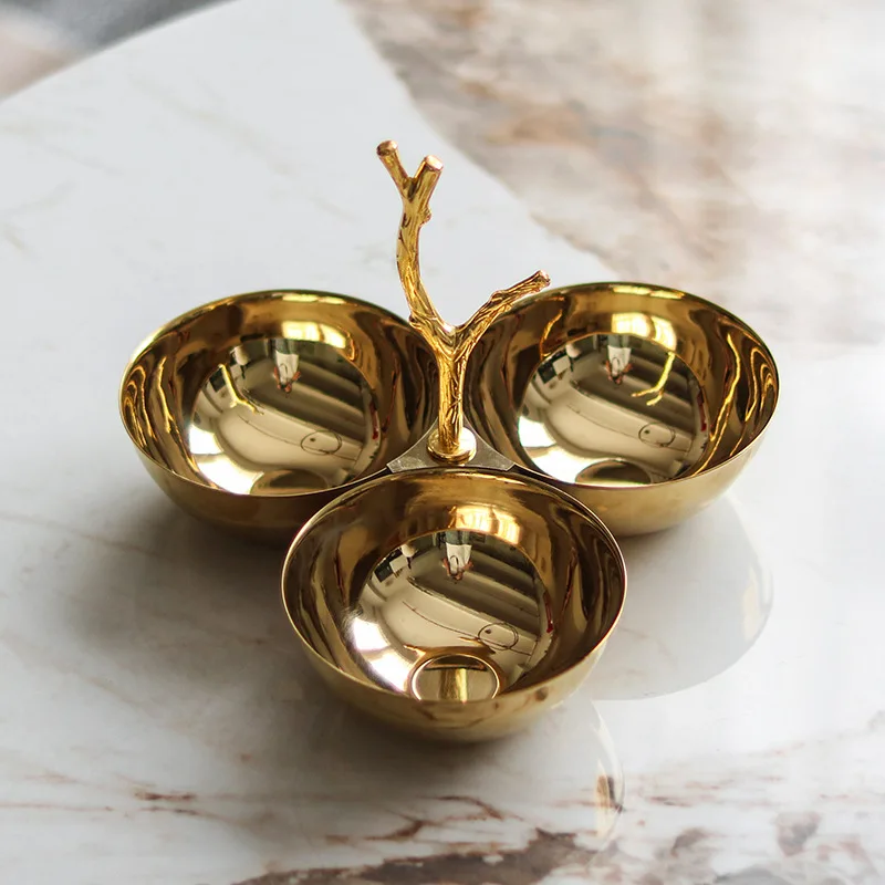 

Креативная роскошная золотая металлическая разделенная тарелка с фруктами, настольный поднос для хранения конфет и печенья, абстрактная металлическая тарелка для закусок с тремя отделениями
