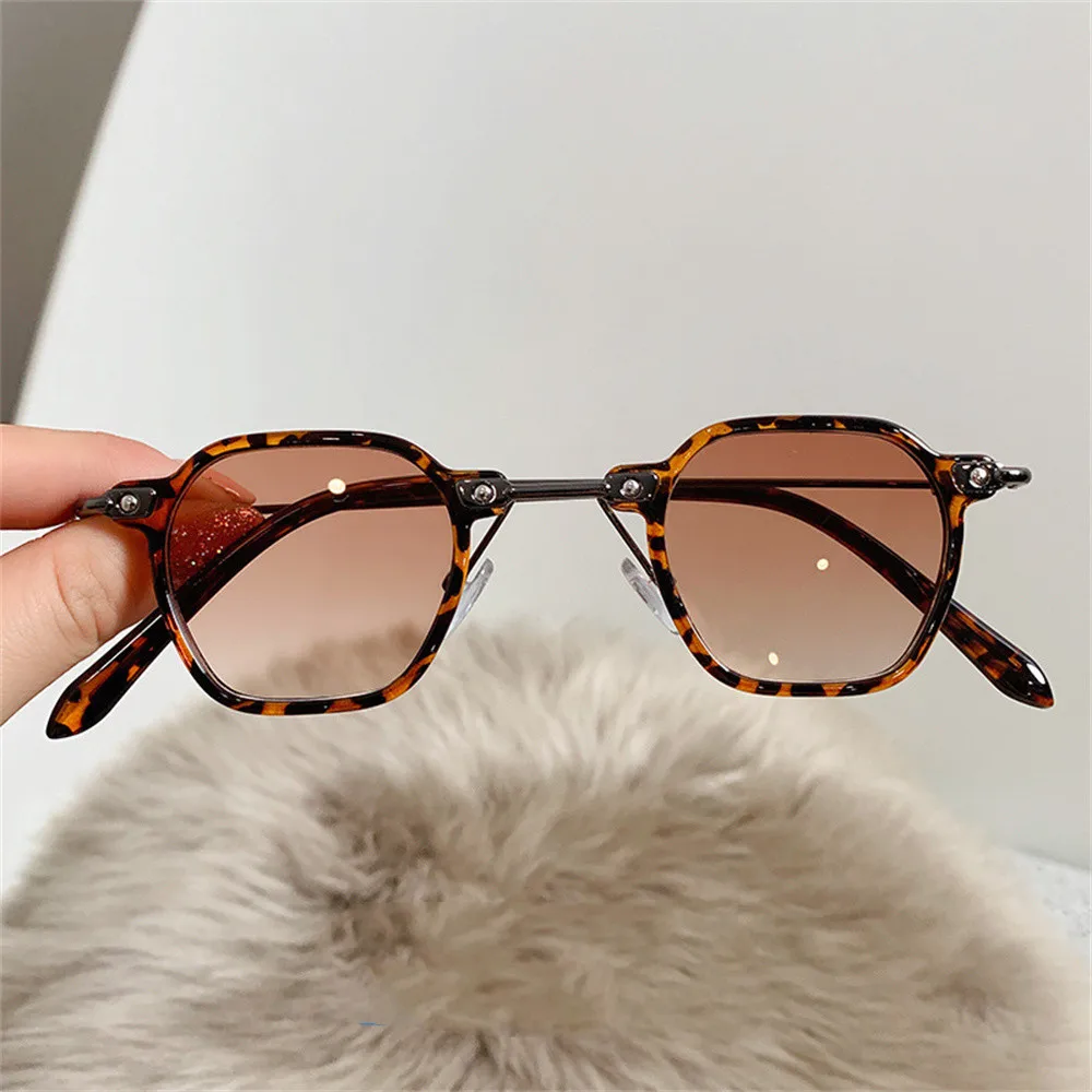 New Unisex Rectangle Vintage Sunglasses Metal Literary  Classic Streetwear Eyeglasses Lady Cat Eye Casual Goggles