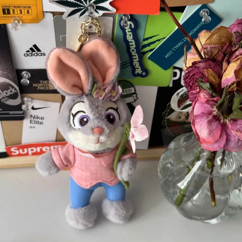 

Новая оригинальная серия Zootopia Garden, модная слепая коробка, игрушки, брелок, подвеска, рюкзак, аксессуары, подарок для коллекционеров и пар